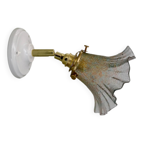Applique tulipe vintage en verre irisé
