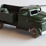 Camion militaire métal