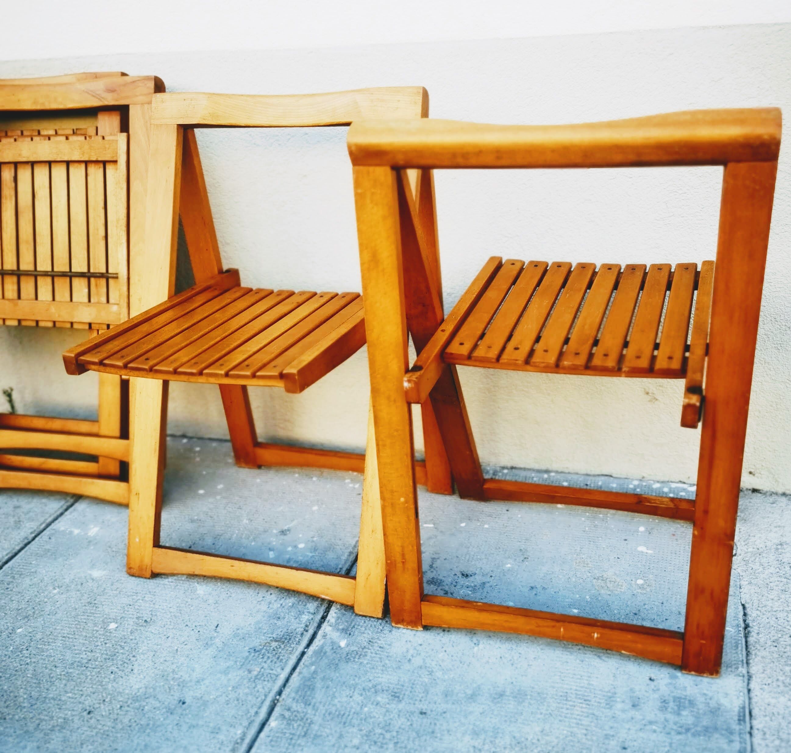 Série de 4 chaises pliantes  années 60