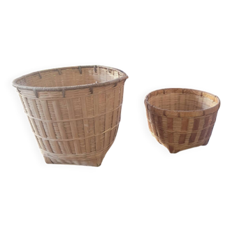 Set of 2 70s planters