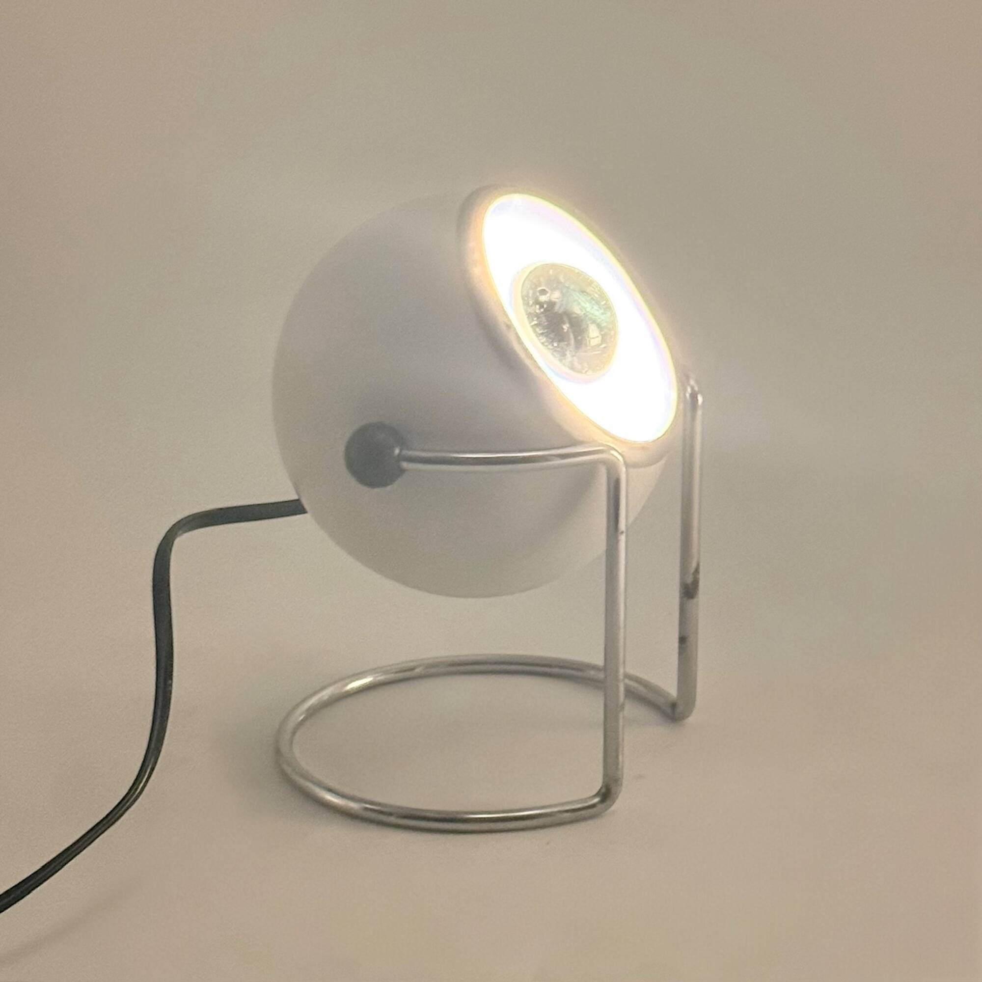 Lampe de table eyeball Targetti chrome design spatial Italie années 70