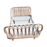 Rattan bed