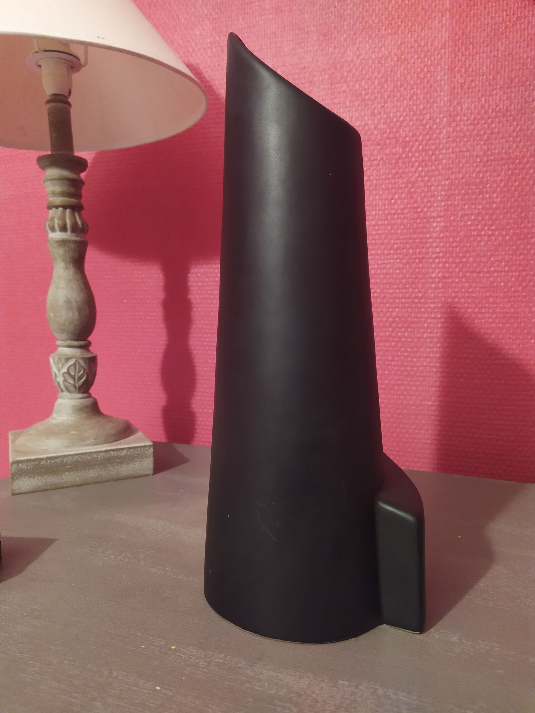 Vase modernist Ames Collection Barro Art Sébastien Herken Spain