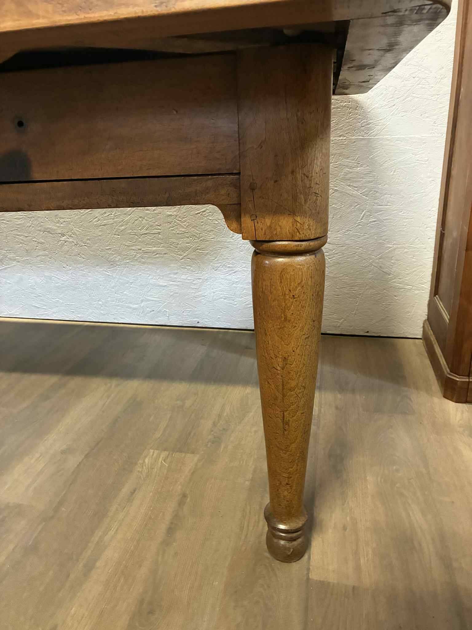 Oak and walnut table