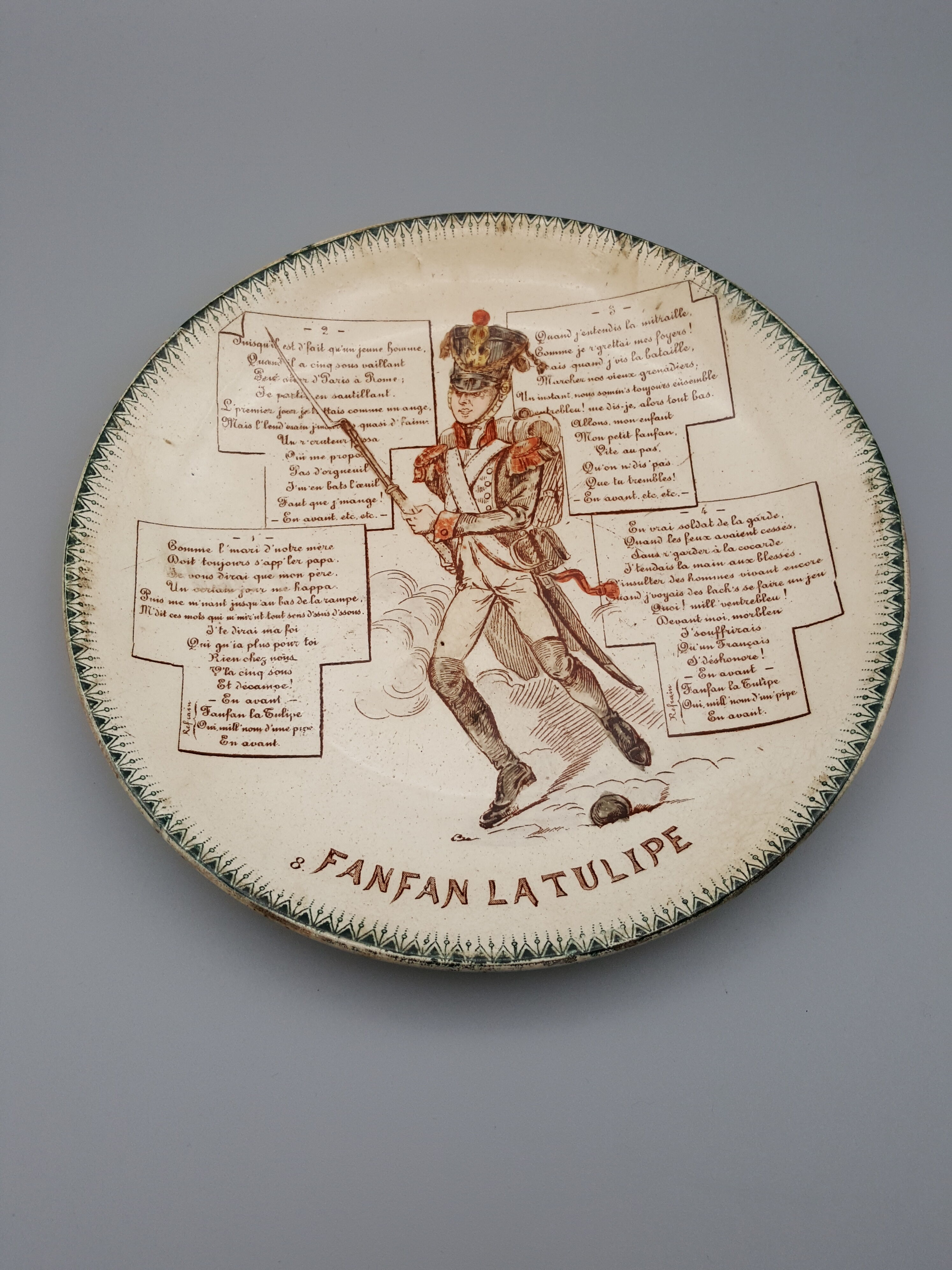 Lot of 4 plates talking children's songs Land of Iron HB and Co.