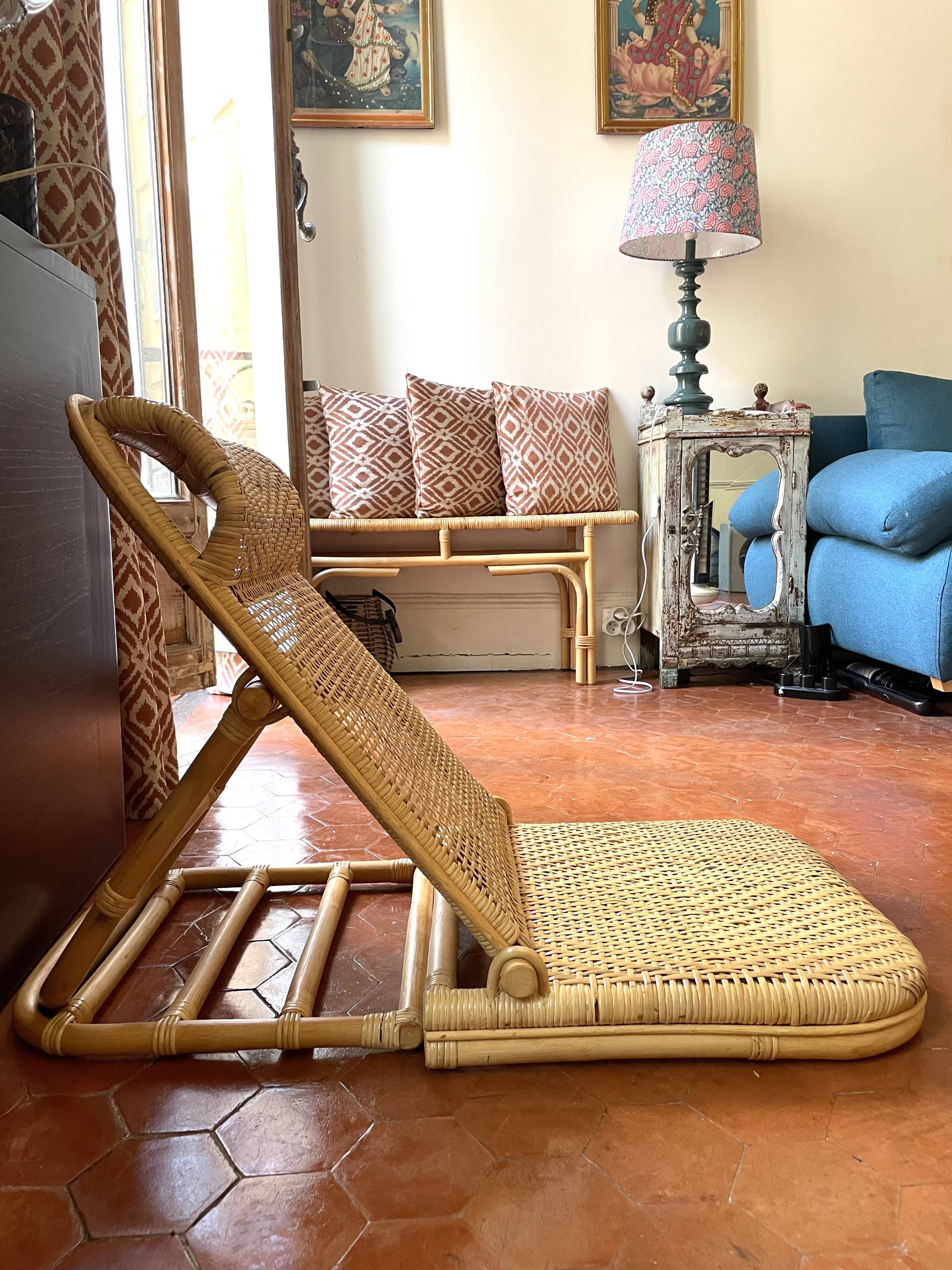 Paire de fauteuils pliables  en rotin