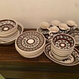 Mediterranean ceramic table service