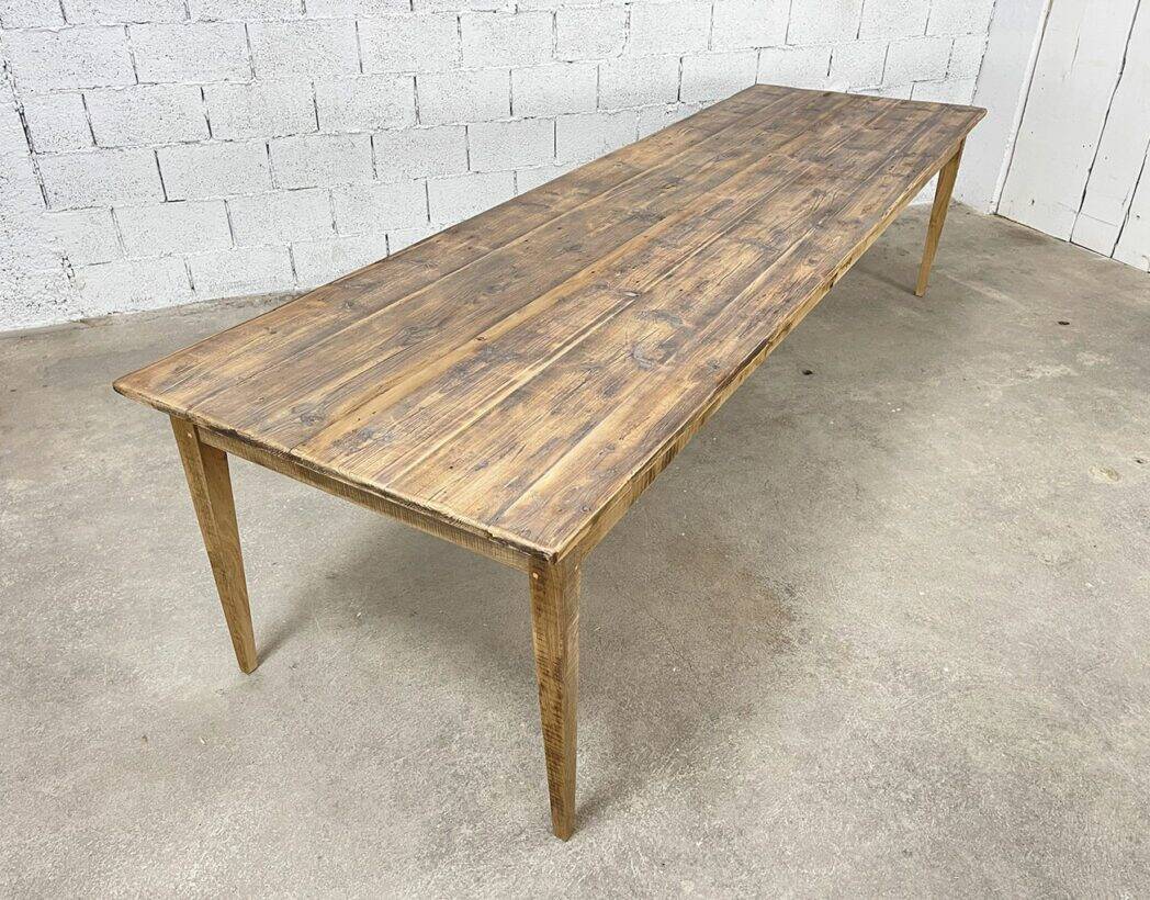 Fir table from the 1900s