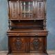 Buffet deux corps richement sculpté – Style Henri II en noyer