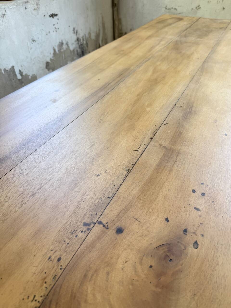 Walnut farmhouse table 2.10m from the 50s