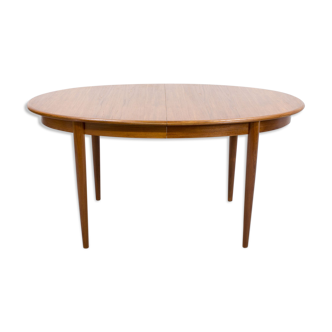 Danish teak oval extending dining table by Gudme Möbelfabriken, 1960s