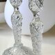 Paire de Bougeoirs flambeaux/Verrerie de Portieux, verre moulé. Motifs croisillons, forme corolle