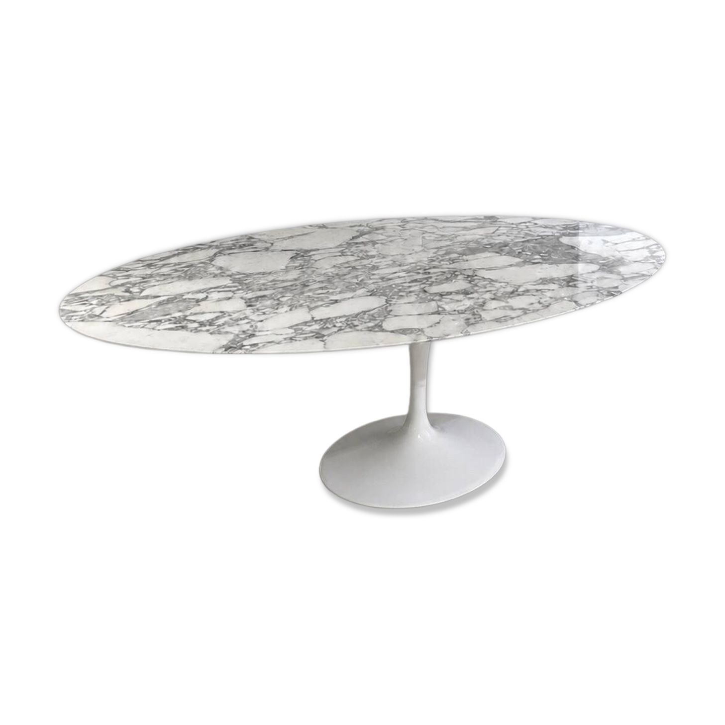 Oval Tulip Marble Table by Saarinen for Knoll - 244 cm