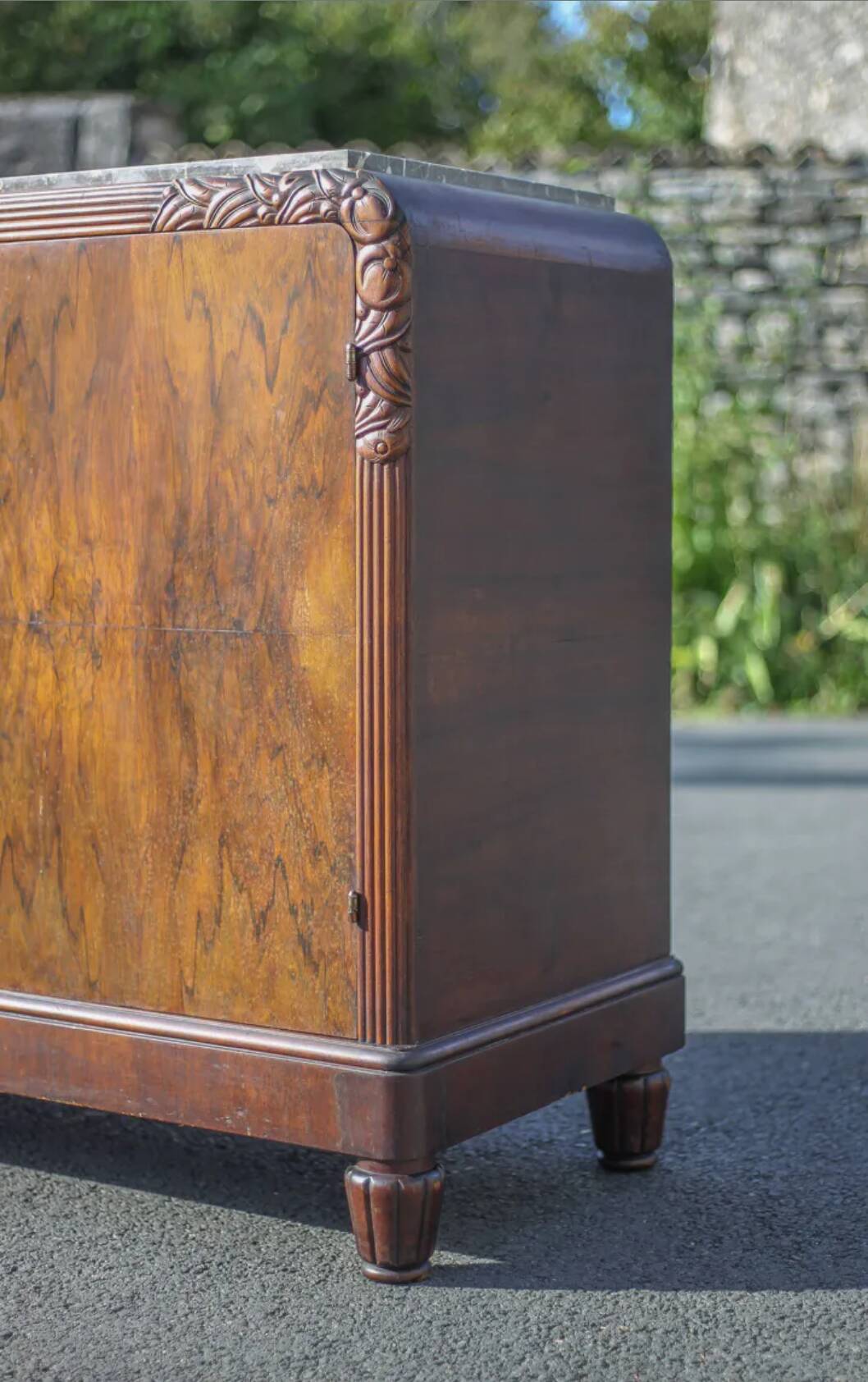 Art Deco buffet with 2 doors, wooden and marble Art Deco furniture.