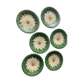 Series of 6 daisy plates in slip around 1880