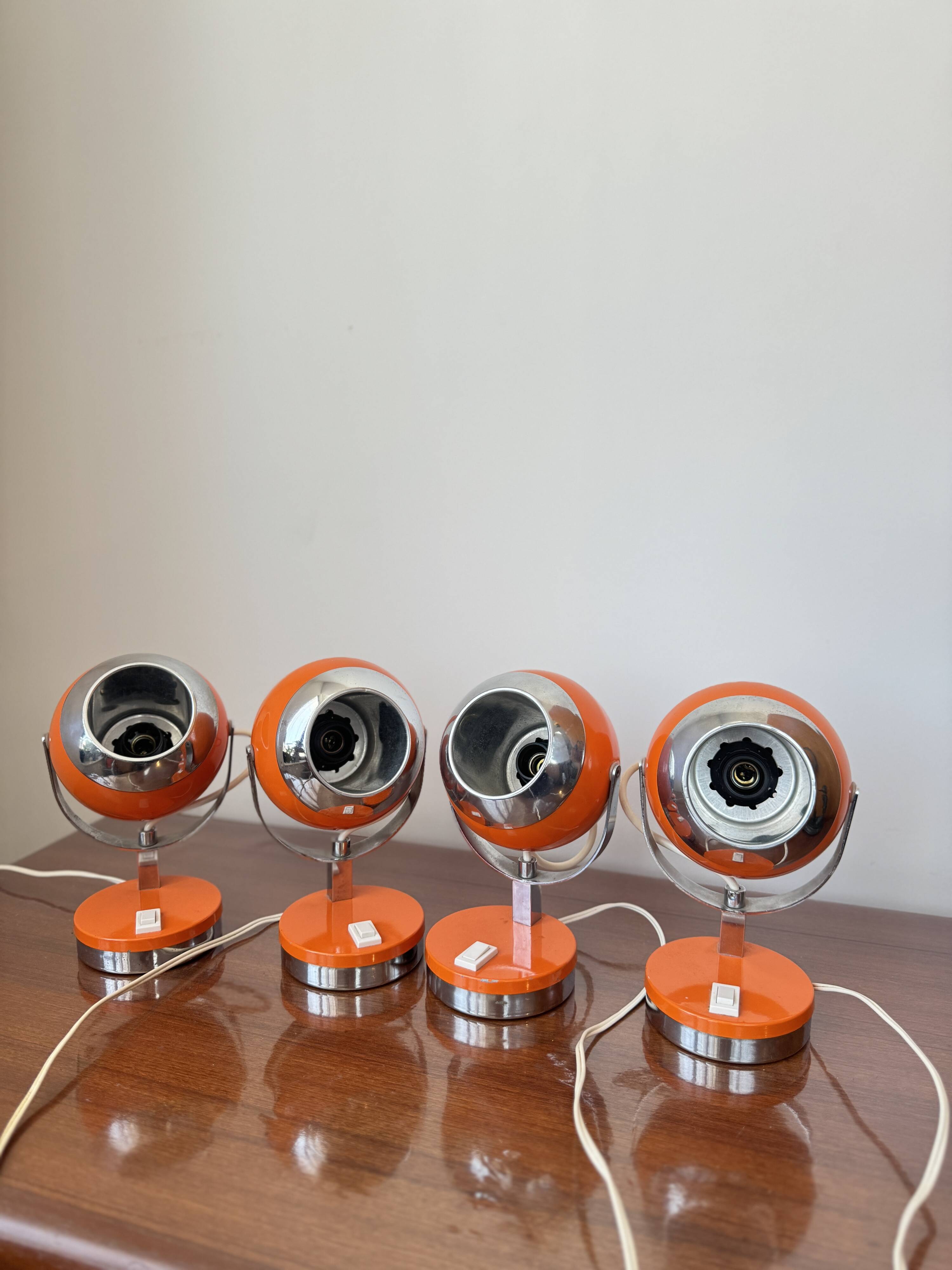 Set of 4 vintage 1970s eyeball lamps, Italy