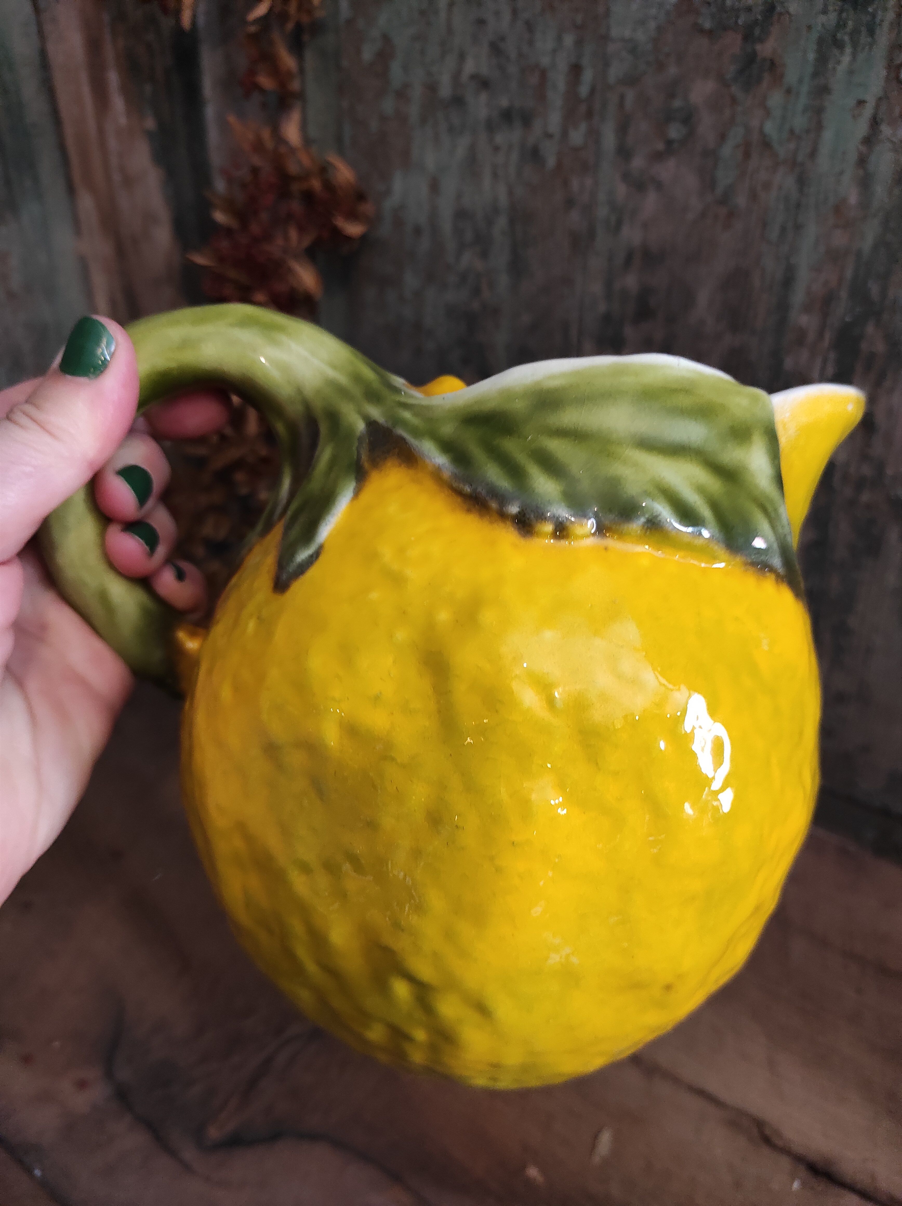 Cruche d’eau vintage en forme de citron
