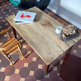 Coffee farmhouse table