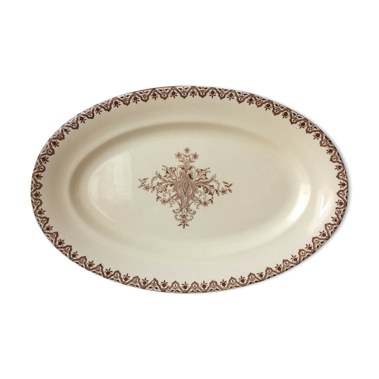 Oval flat Iron Earth Salins