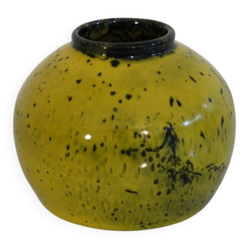 Vase boule en ceramique 1960