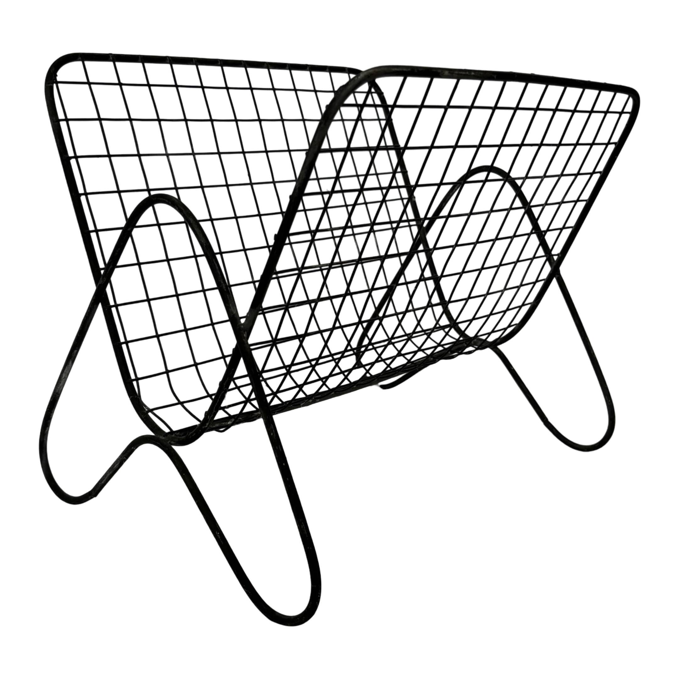 Porte-revues vintage, panier à livres, fil d'acier, métal, design des années 1970