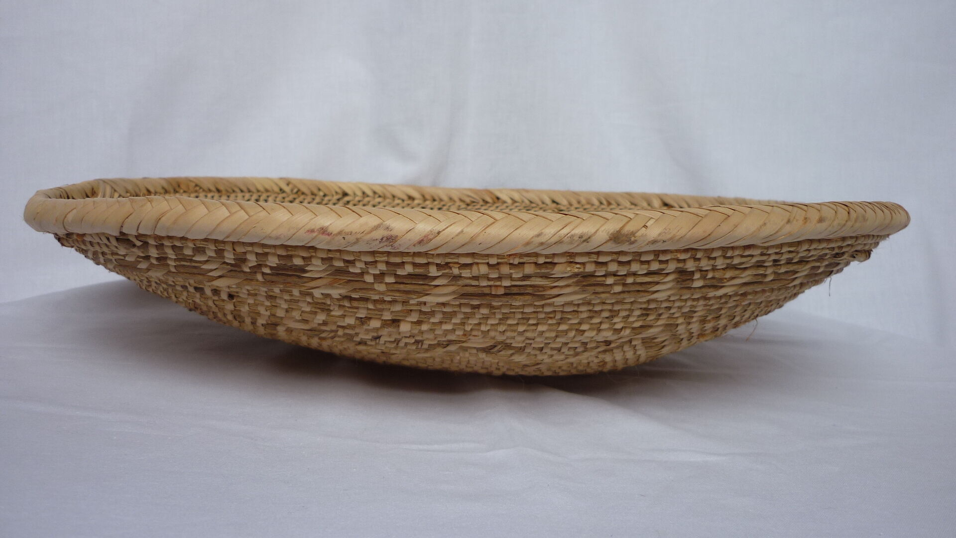 Corbeille tressée africaine