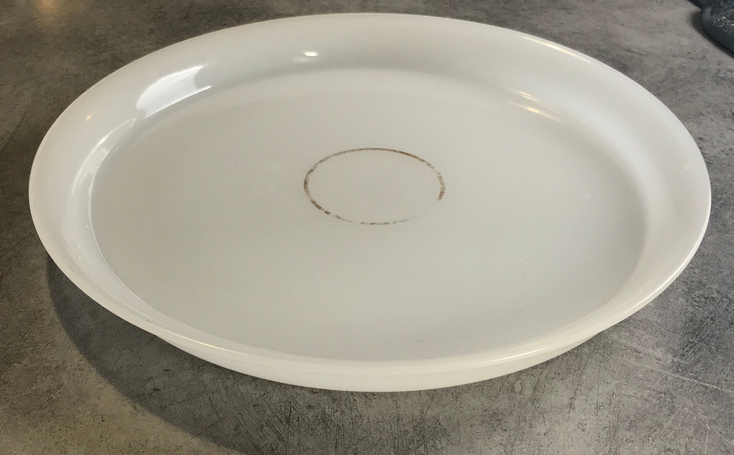 Plateau de serviteur ancien en opaline blanche 26 cm