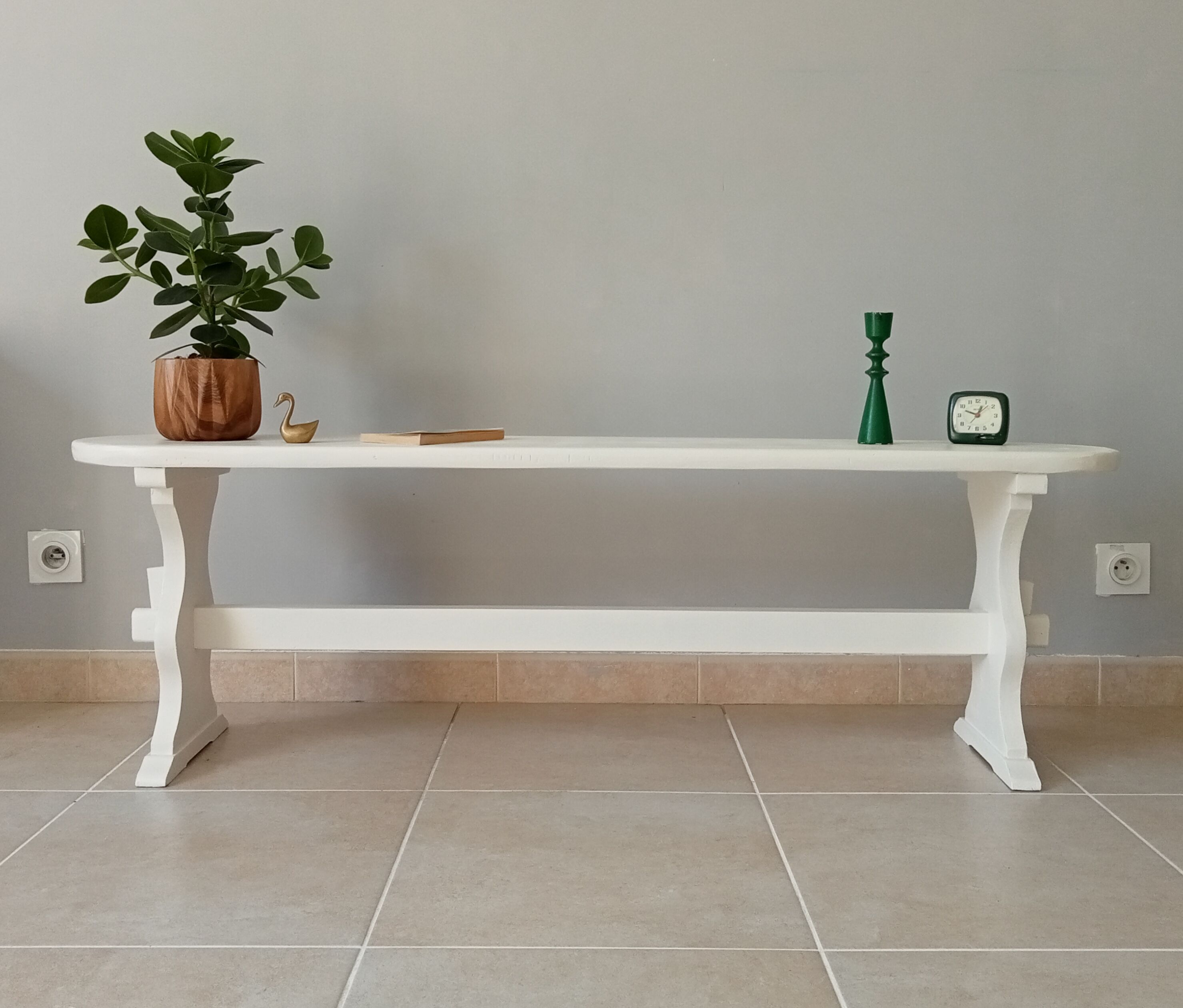 Vintage country bench