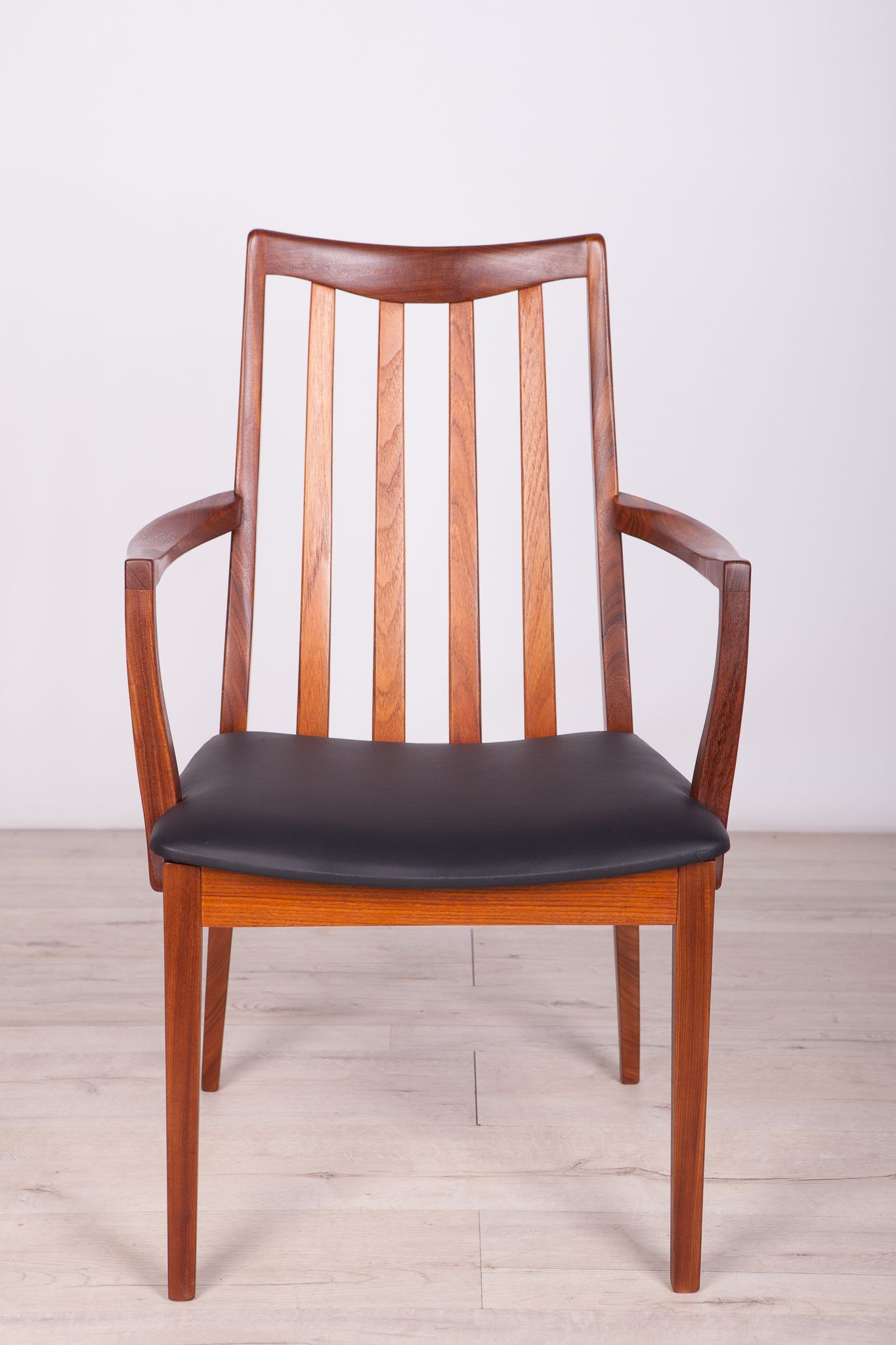 Mid Century Teak & Leather Dining Chairs by Leslie Dandy for G-Plan, 1960