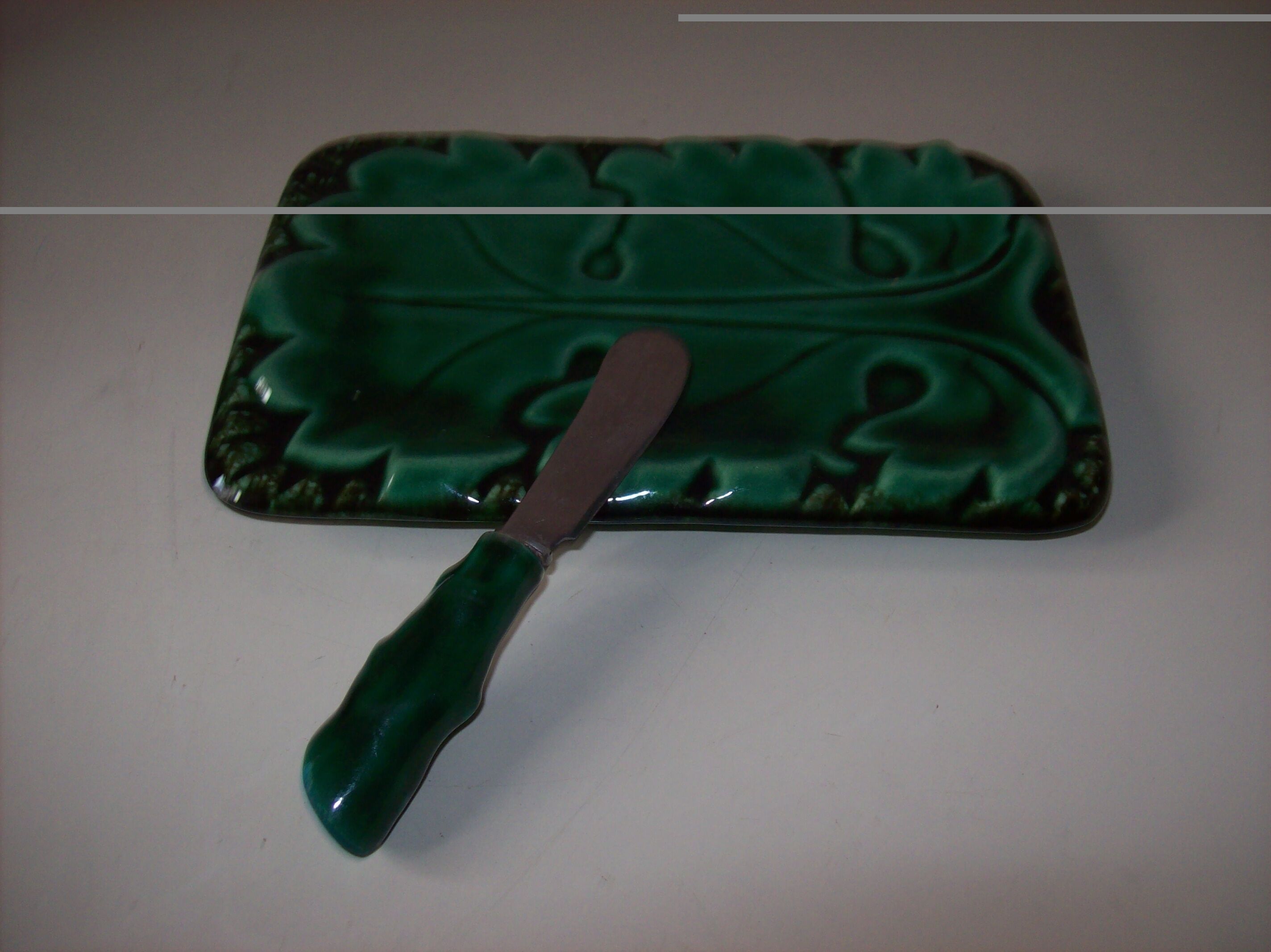 Butter dish