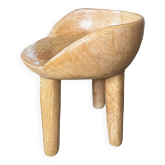 Chaise en bois massif