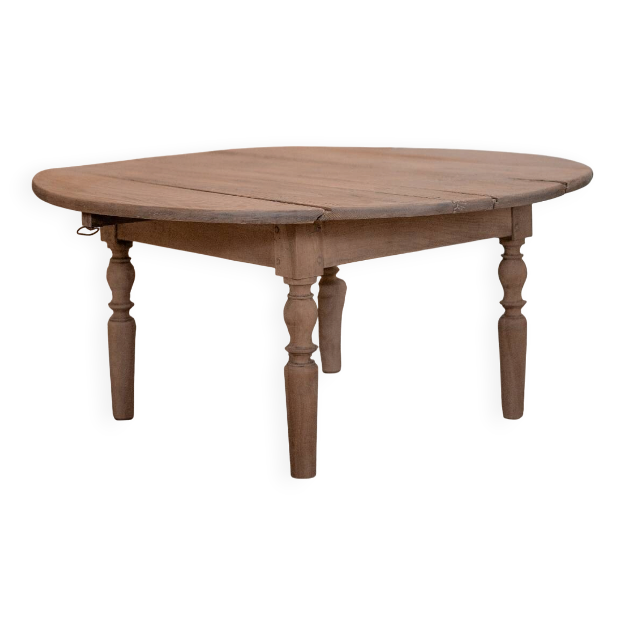 Round coffee table