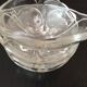 4 coupes à glace en verre moulé