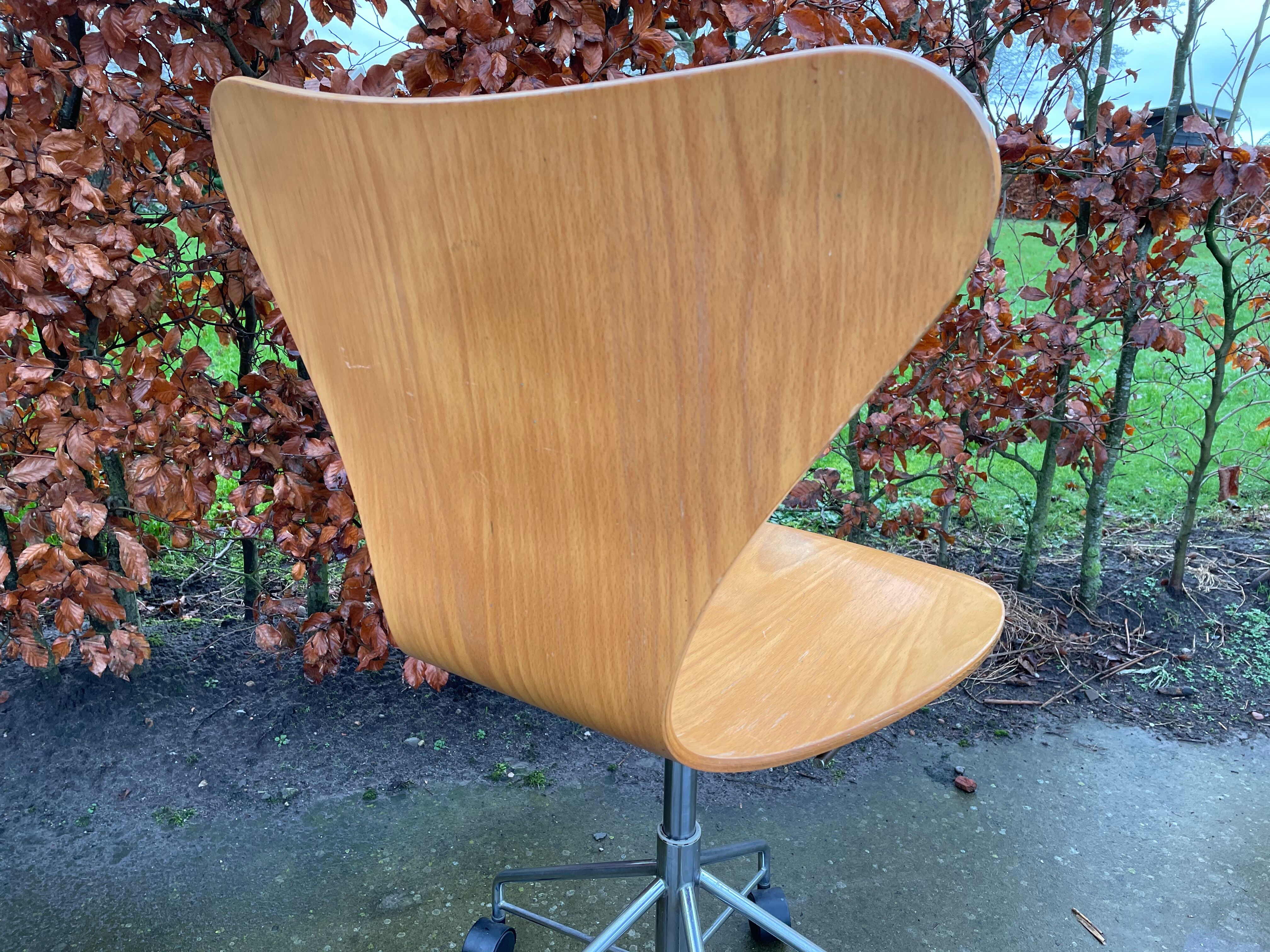 Chaise butterfly d'Arne Jacobsen pour Fritz Hansen