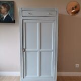 Small Parisian wardrobe redesigned