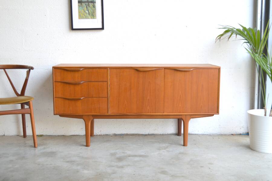 Teak Sideboard by McIntosh * 152 cm