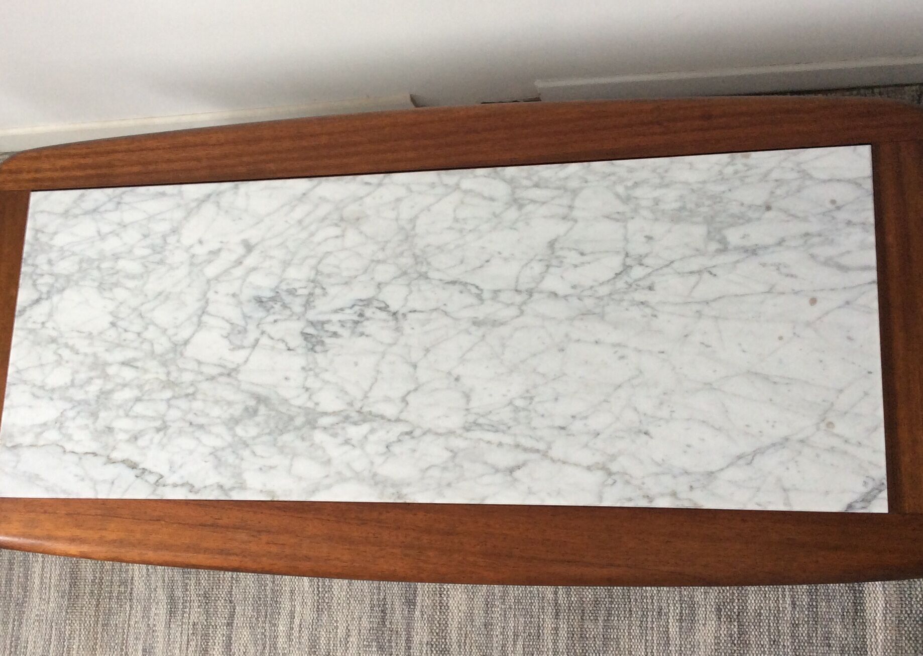 Scandinavian coffee table in teak and white marble