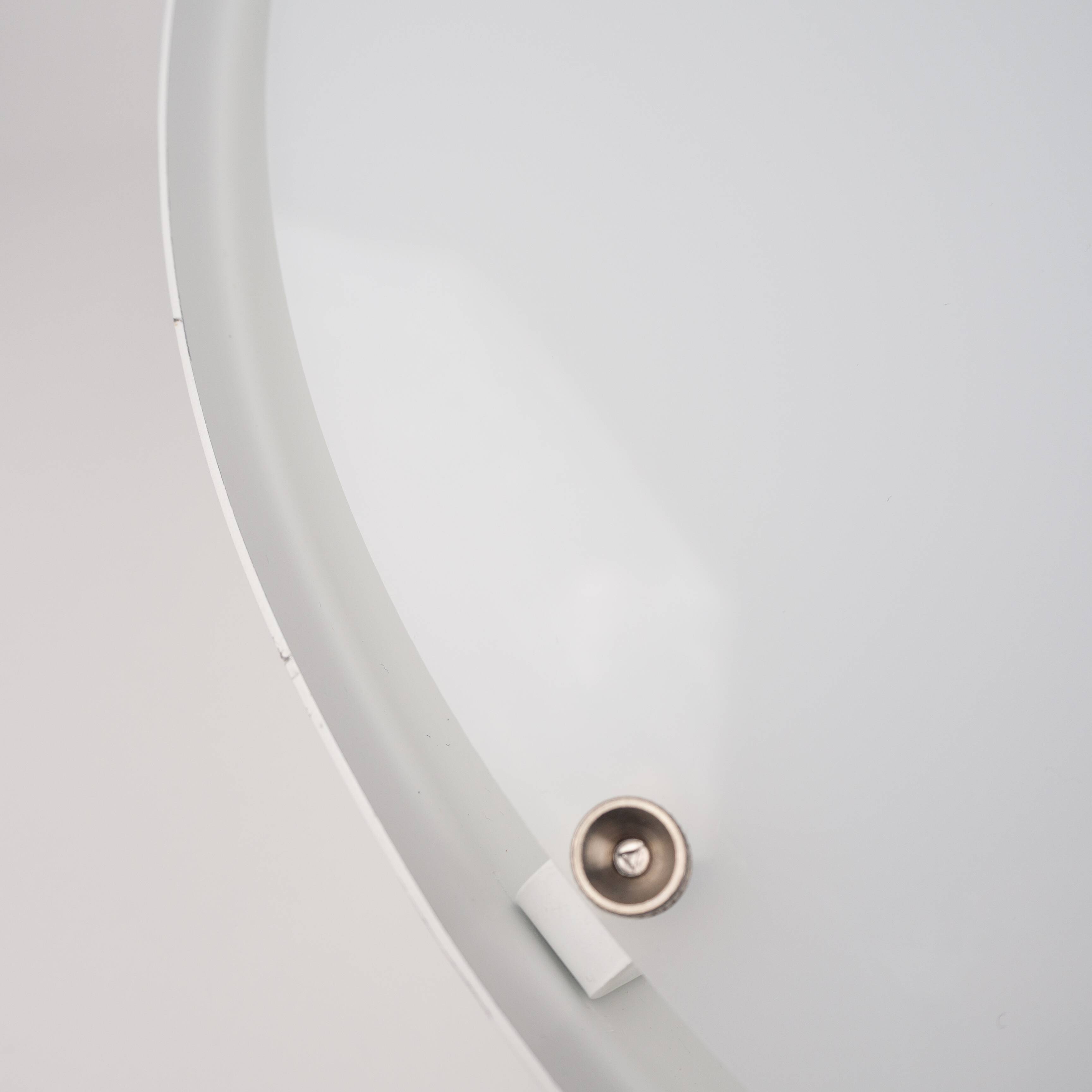 Suspension danoise AJ Royal 370 par Arne Jacobsen, Louis Poulsen, 1960