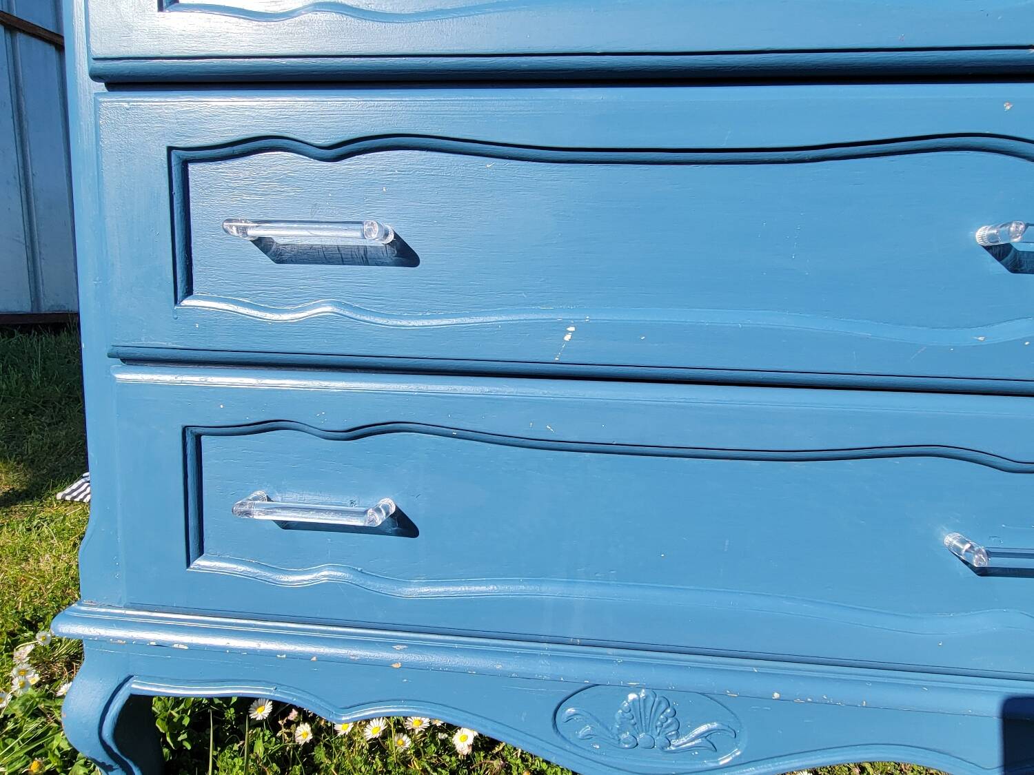 Louis XV style chest of drawers