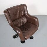 Lounge Chair No. 418 by Finnish Designer Yrjö Kukkapuro for Avarte