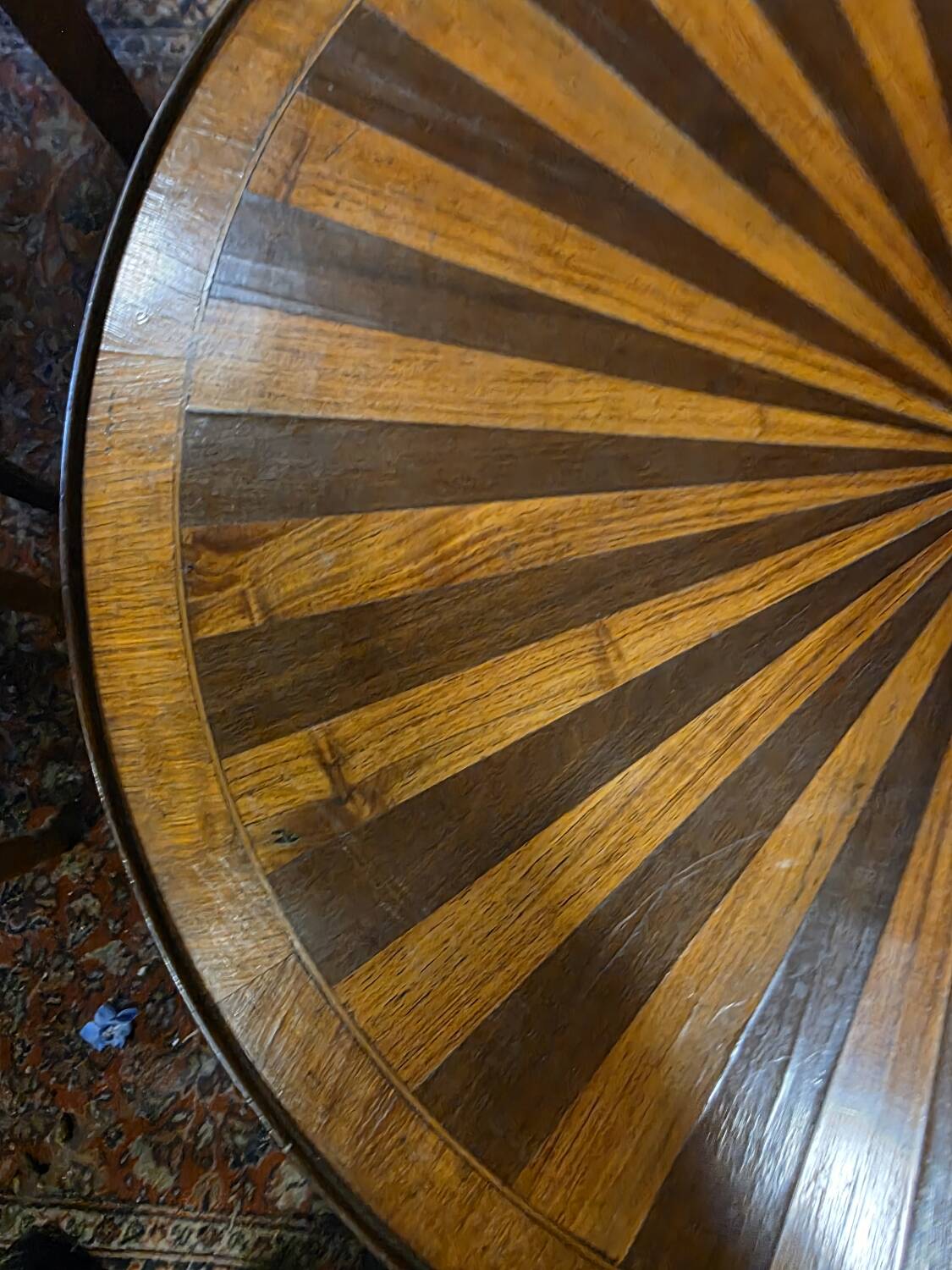 Bouillotte table in marquetry, signed Pagny Fils, Paris, early 20th century