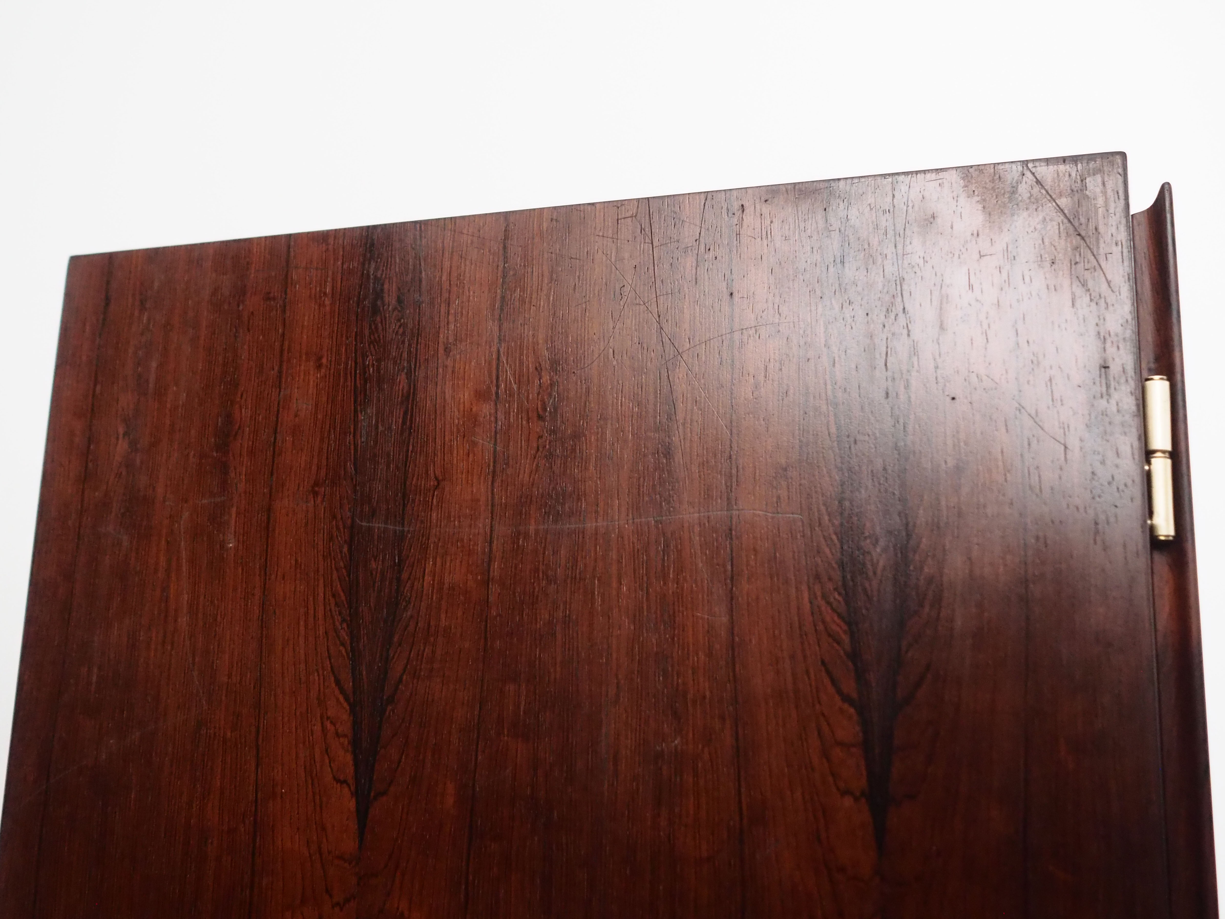 Buffet en palissandre, design danois, années 1970, fabricant Omann Jun