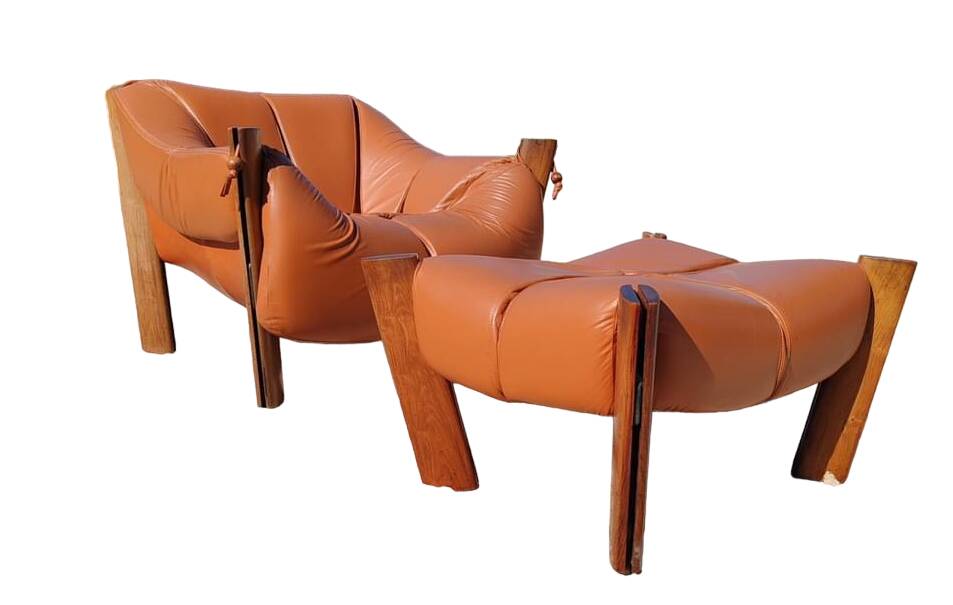 Percival lafer mp-211 sofa set with two armchairs and an ottoman in leather.