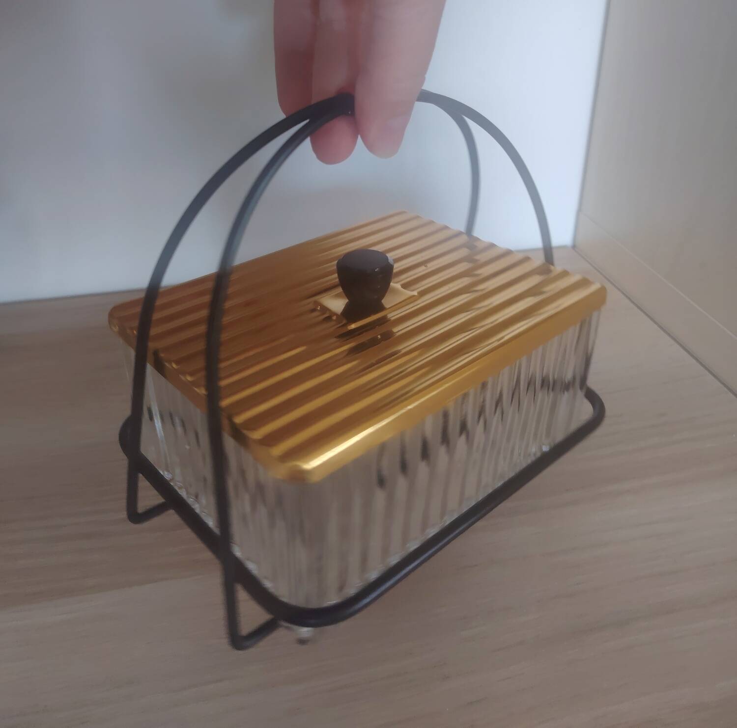 Biscuit tin or sugar tin