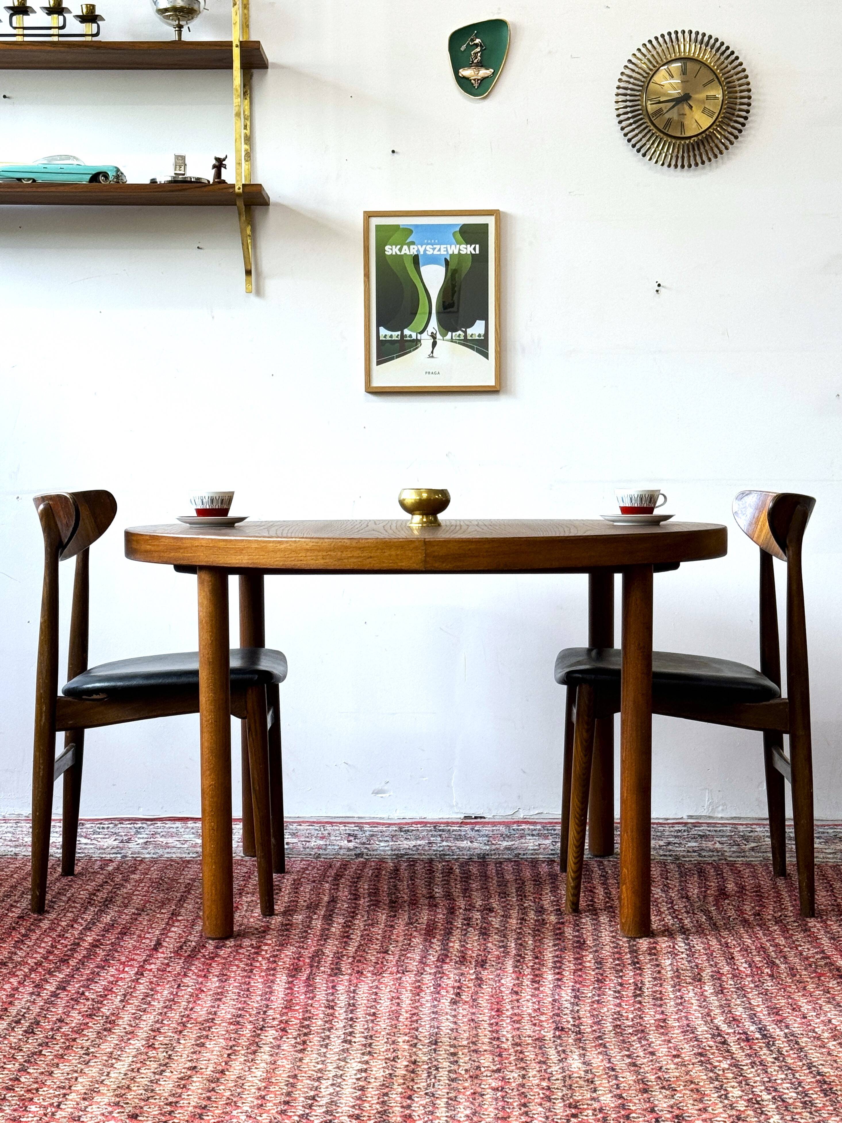 Expandable oak table, denmark 1960s/1970s, vintage, mid-c modern