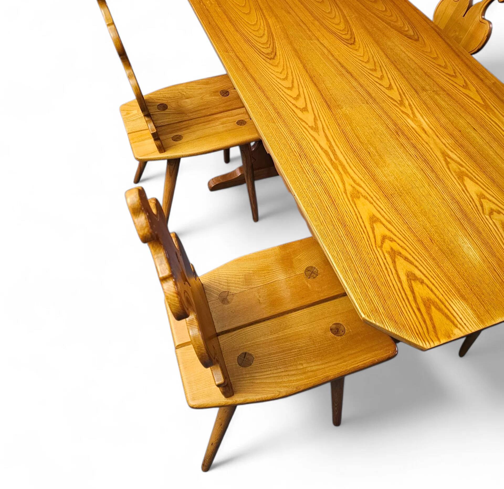 Chaises et table Cepelia Tiroler, ensemble de 5 pièces, Pologne, années 1960, marquées.