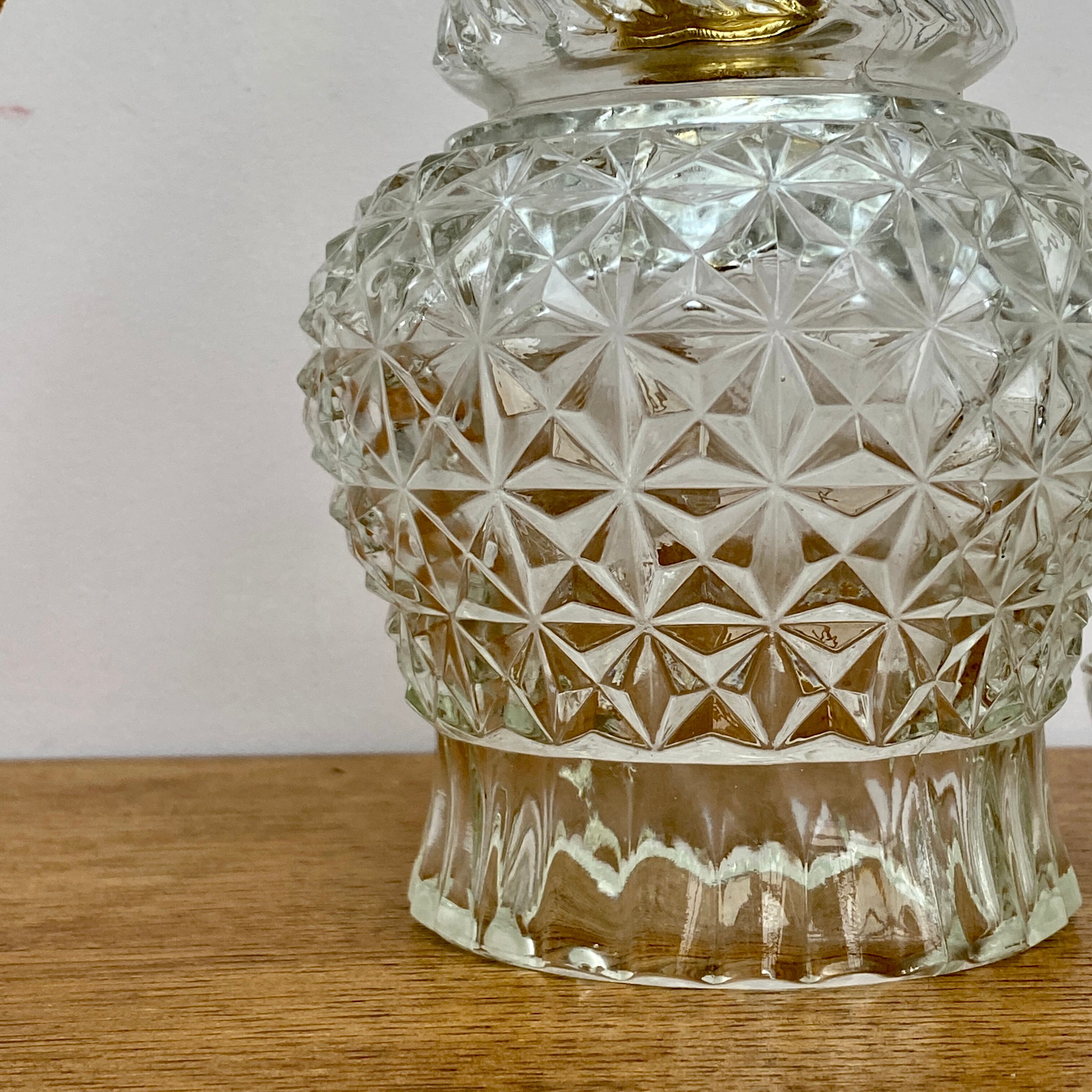 Vintage moulded glass tulip hand lamp