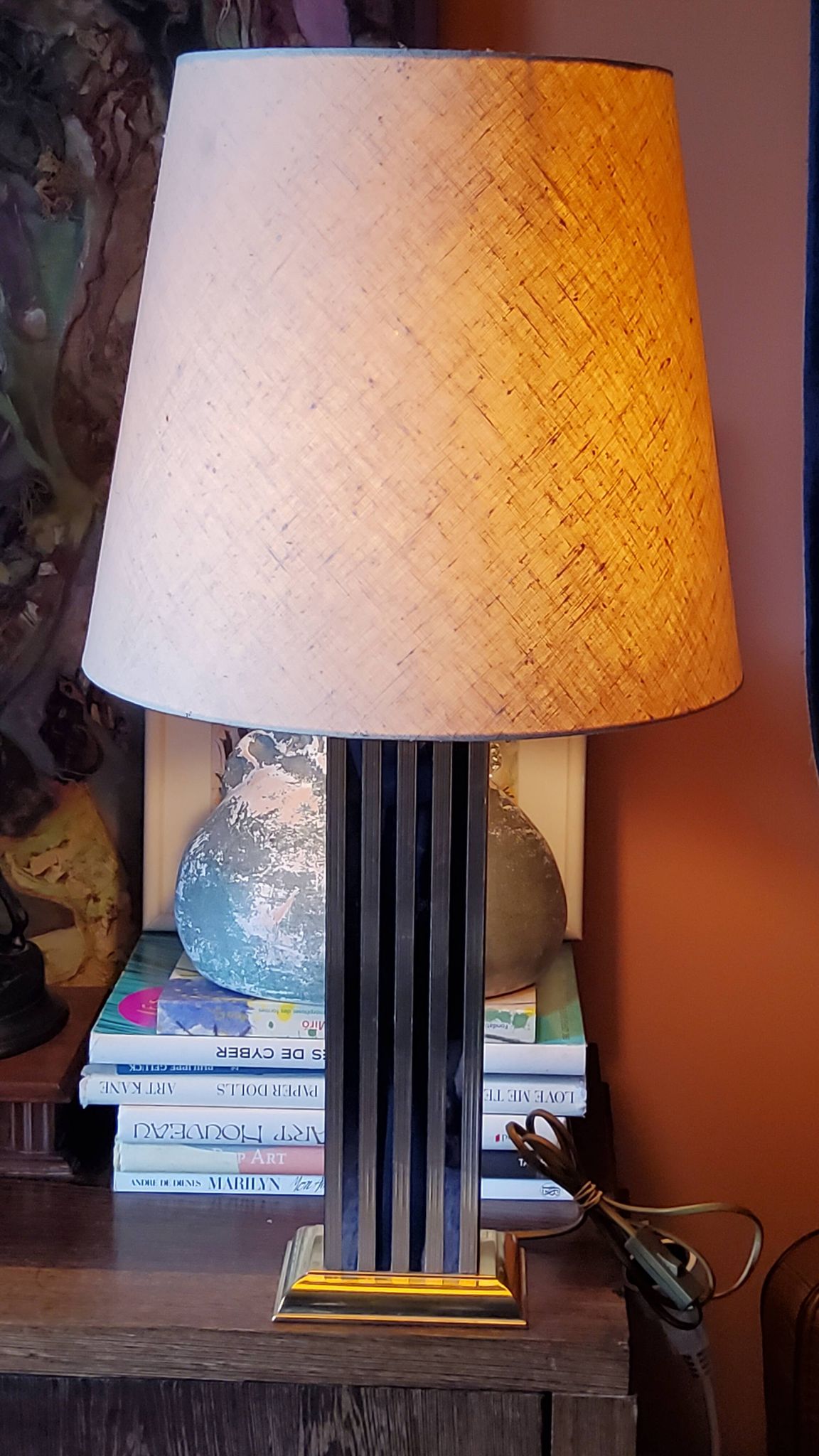 Hollywood Regency style Le Dauphin lamp from the 70s/80s in gilded brass and silver metal