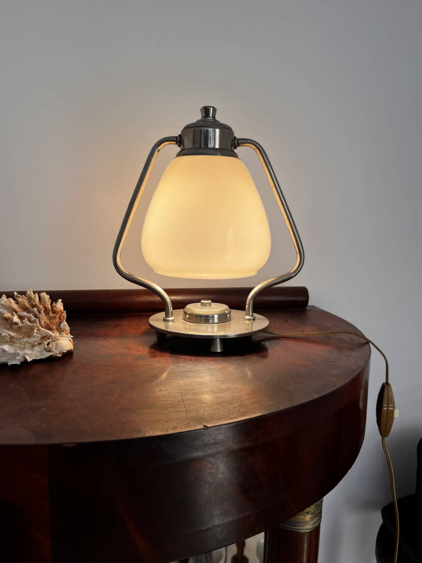 Art Deco lamp