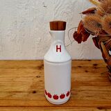 Apple-pattern condiment set